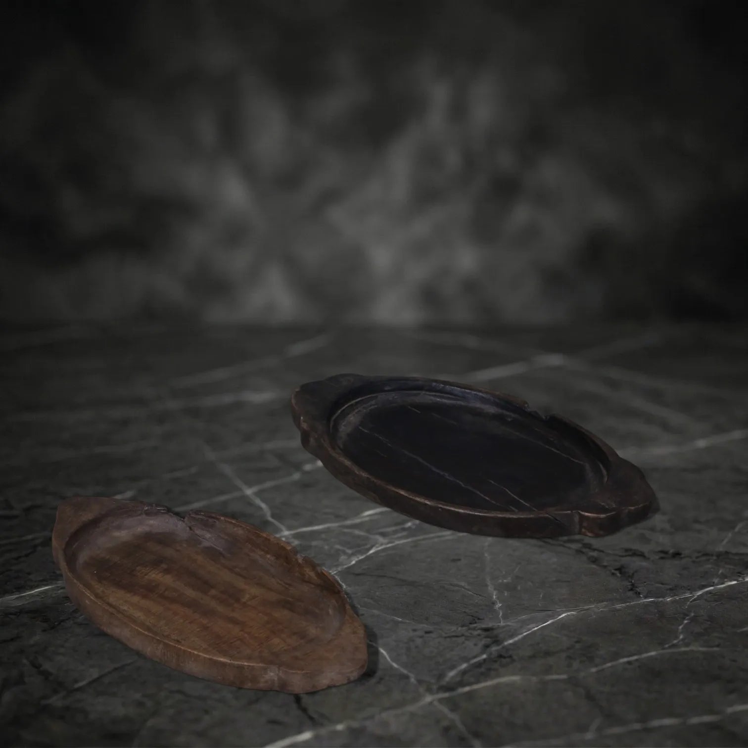 Antique Scalloped Wooden Parat